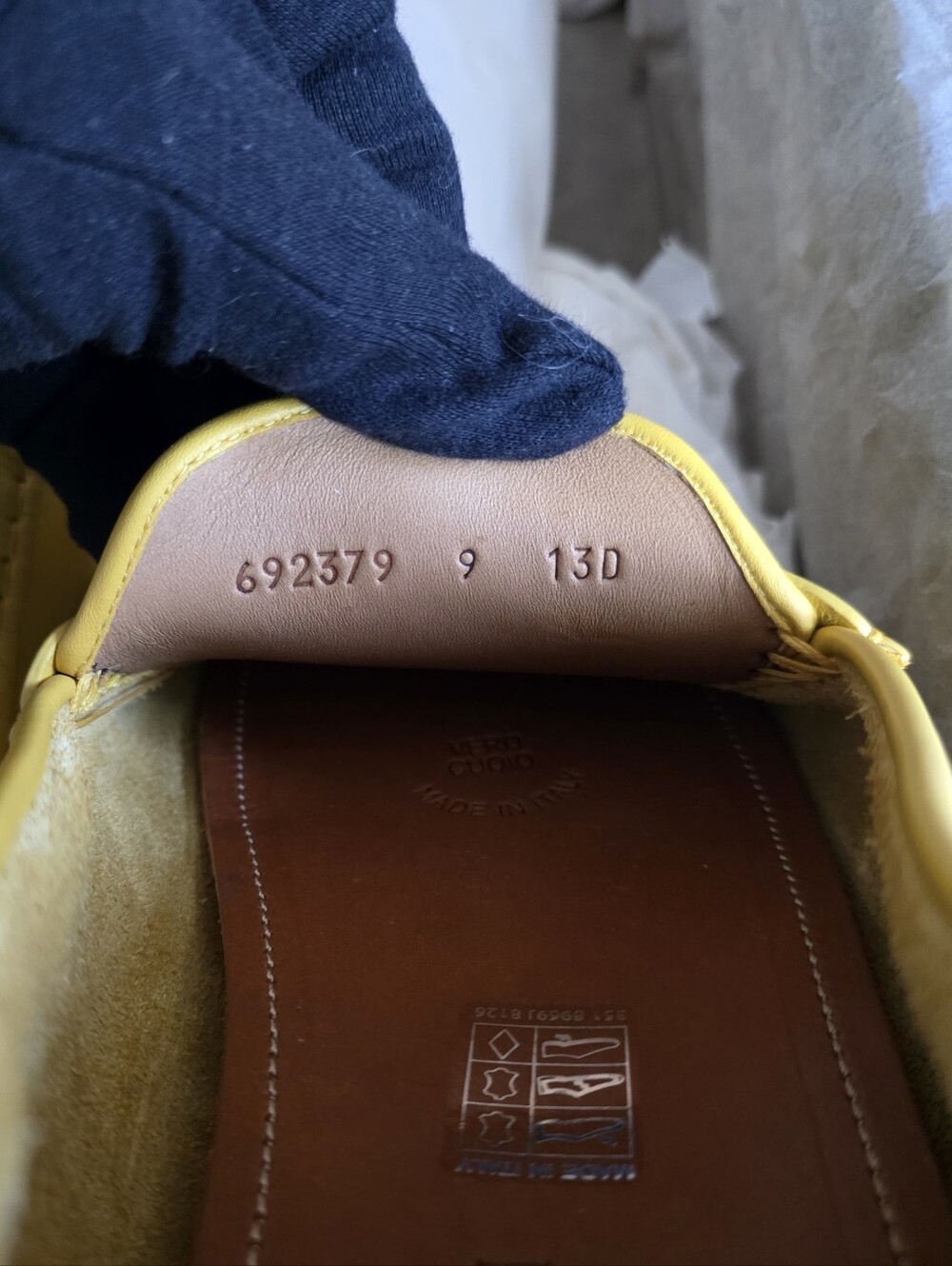 Gucci G 9 42 Mustard Yellow Tonal Driving Shoes Loafers Moccasin Slipond Driver - Picture 12 of 12